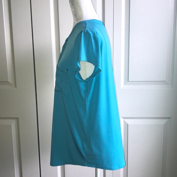 Dana Buchman Button Down Blouse. EUC. - Picture 5 of 10